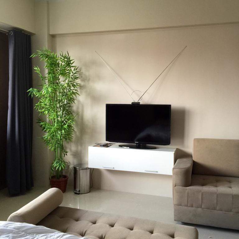 One Palm Tree Villa Cc9N Manila Ngoại thất bức ảnh